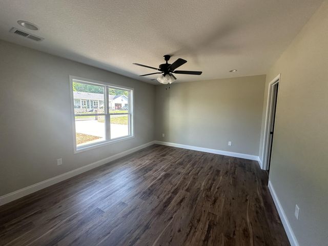 2520 Schisandra Lane, Cosby, TN 37722