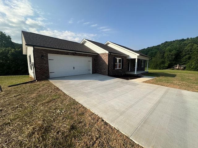 2520 Schisandra Lane, Cosby, TN 37722