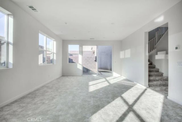 15812 Caterpillar Dr, Fontana, CA 92336