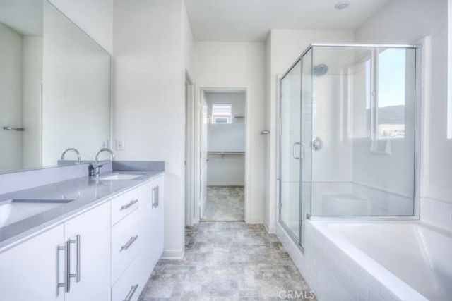 15812 Caterpillar Dr, Fontana, CA 92336