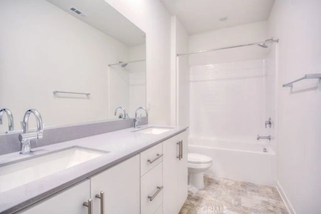 15812 Caterpillar Dr, Fontana, CA 92336