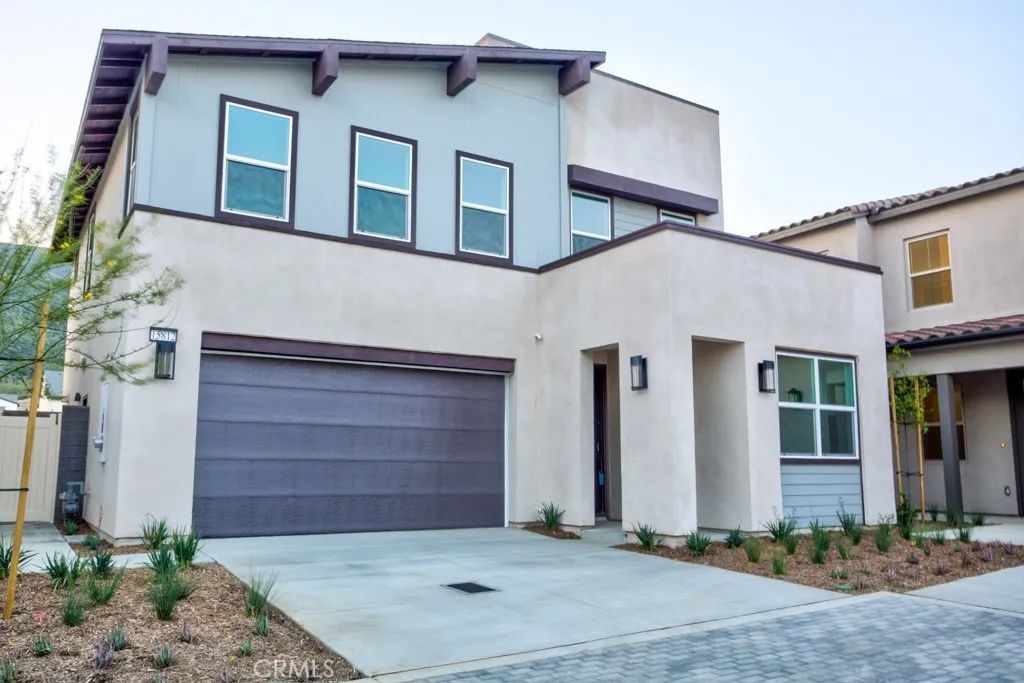 15812 Caterpillar Dr, Fontana, CA 92336