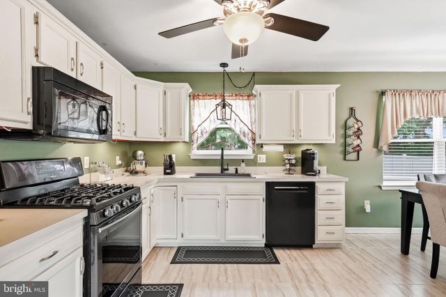 217 W MADISON AVE, Magnolia, NJ 08049