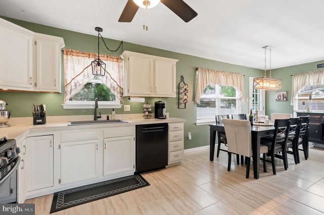 217 W MADISON AVE, Magnolia, NJ 08049
