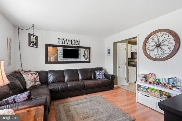 217 W MADISON AVE, Magnolia, NJ 08049