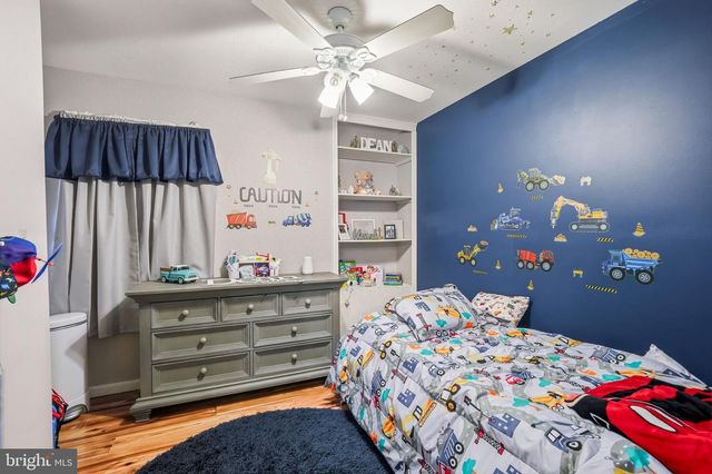 217 W MADISON AVE, Magnolia, NJ 08049