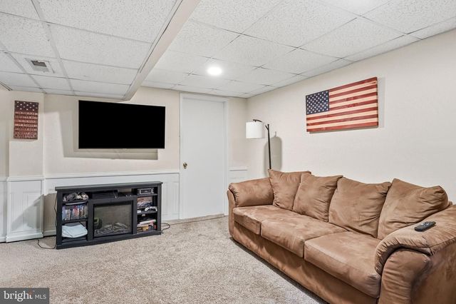 217 W MADISON AVE, Magnolia, NJ 08049