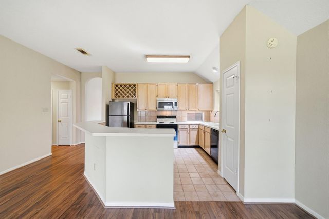 16042 Brittany Knoll Drive, Houston, TX 77095