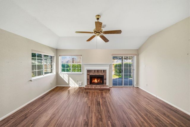 16042 Brittany Knoll Drive, Houston, TX 77095