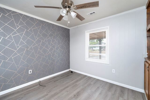 1001 E Sherwood Drive, Sumter, SC 29153