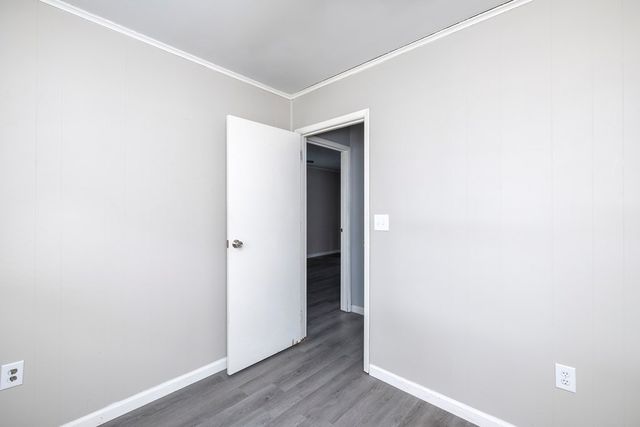 1001 E Sherwood Drive, Sumter, SC 29153