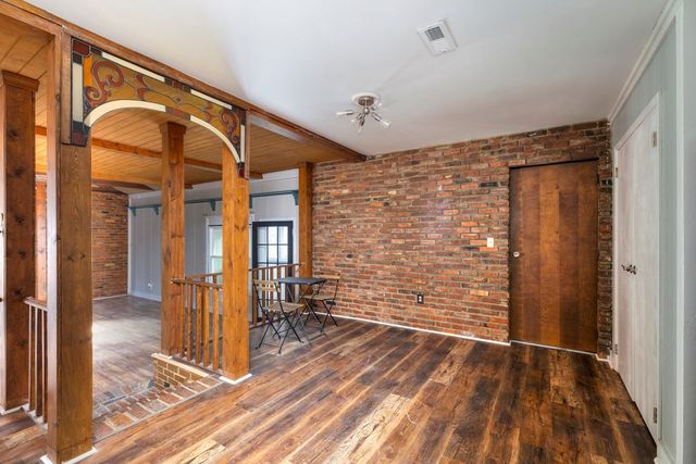 1001 E Sherwood Drive, Sumter, SC 29153