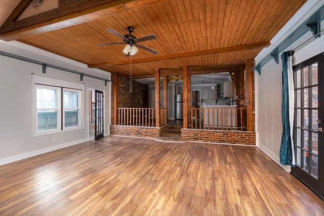 1001 E Sherwood Drive, Sumter, SC 29153