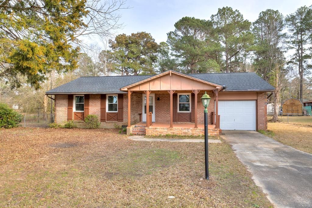 1001 E Sherwood Drive, Sumter, SC 29153