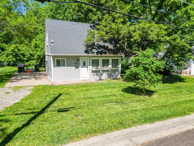 601 RIDGEWAY AVE, Columbia, MO 65203