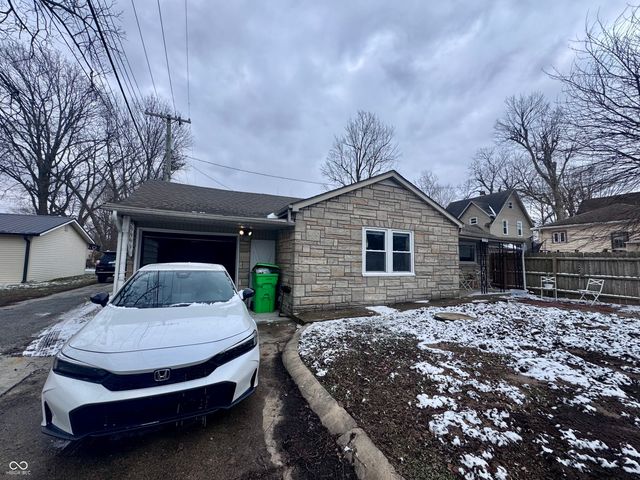 110 S West Street, Crawfordsville, IN 47933