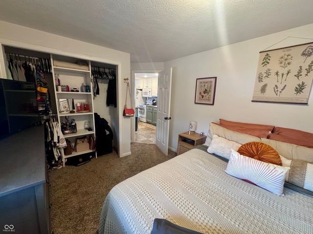 110 S West Street, Crawfordsville, IN 47933