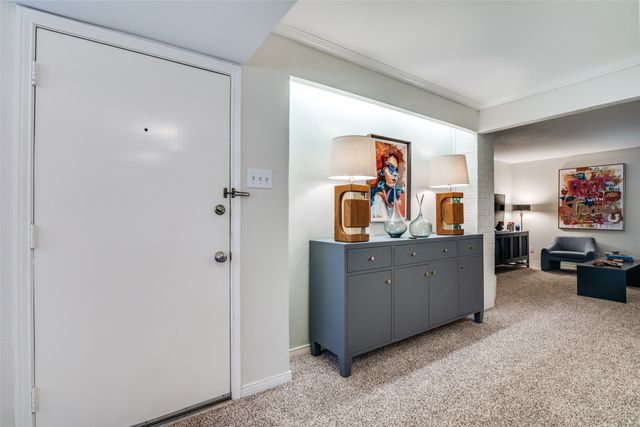 5833 Copperwood Lane 1132, Dallas, TX 75248