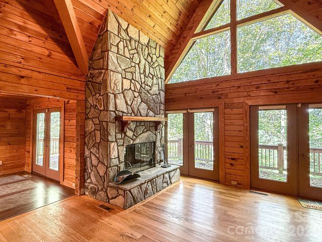 198 Ball Hill Place, Marshall, NC 28753
