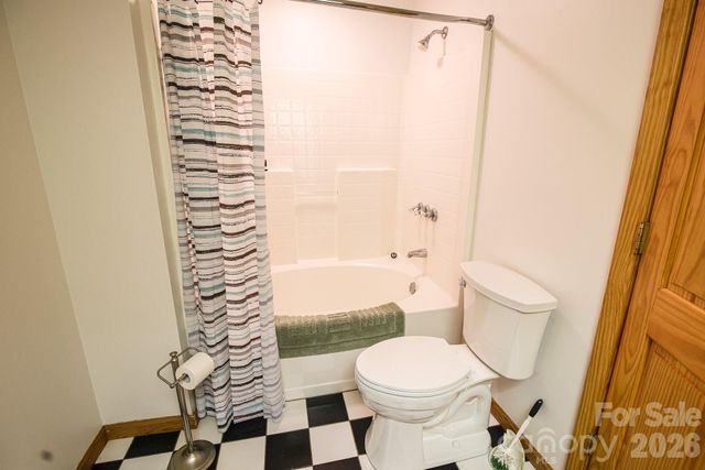 198 Ball Hill Place, Marshall, NC 28753