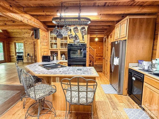 198 Ball Hill Place, Marshall, NC 28753