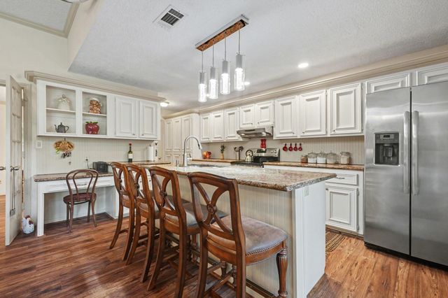 27631 Shannon Circle, Magnolia, TX 77355