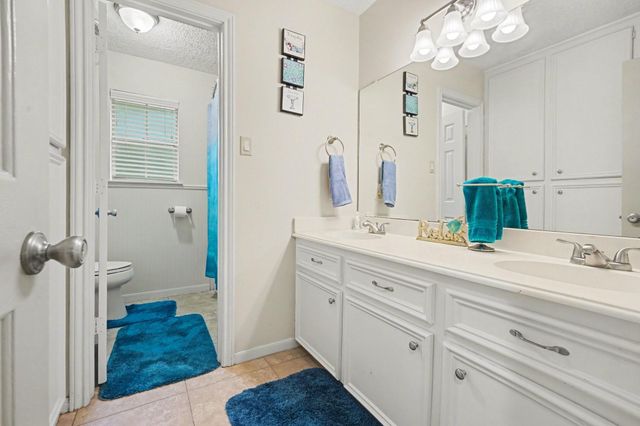 27631 Shannon Circle, Magnolia, TX 77355