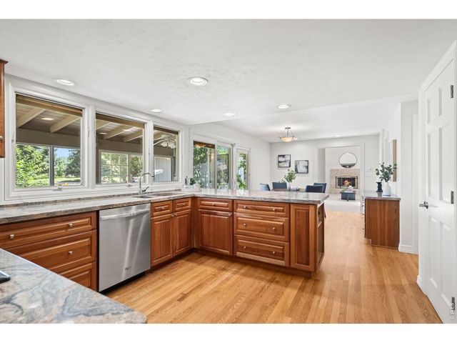 4398 Carter Trl, Boulder, CO 80301