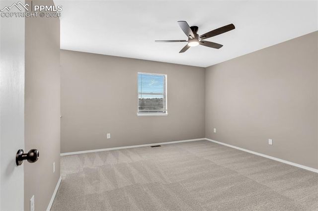 3350 Lynnwood Way, Colorado Springs, CO 80918