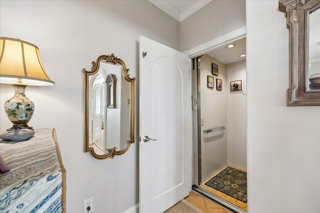 6635 Minola Street, Houston, TX 77007