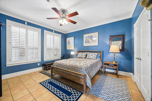 6635 Minola Street, Houston, TX 77007