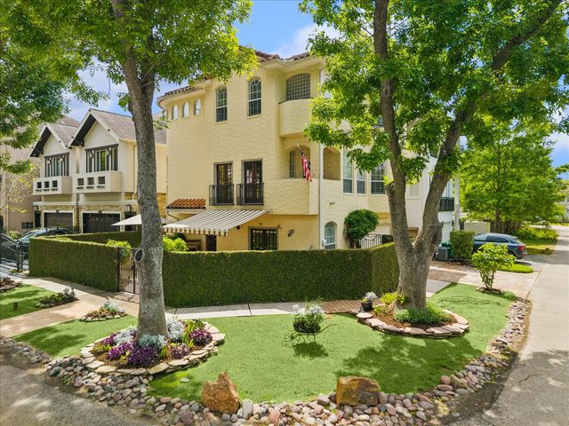 6635 Minola Street, Houston, TX 77007