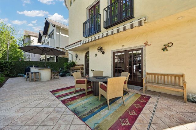 6635 Minola Street, Houston, TX 77007