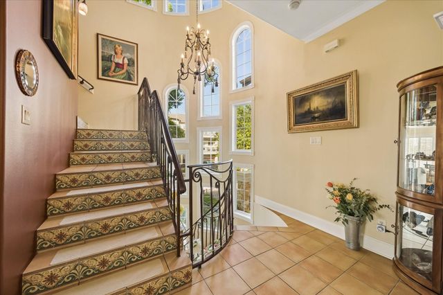 6635 Minola Street, Houston, TX 77007