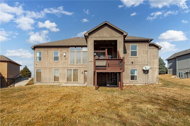 22905 E 42nd St Court, Blue Springs, MO 64015