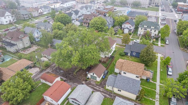 1308 N 16th St, Superior, WI 54880