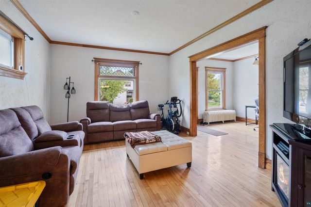 1308 N 16th St, Superior, WI 54880