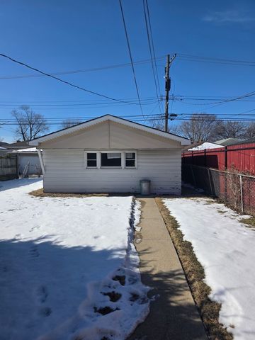 8634 S Kolin Avenue, Chicago, IL 60652