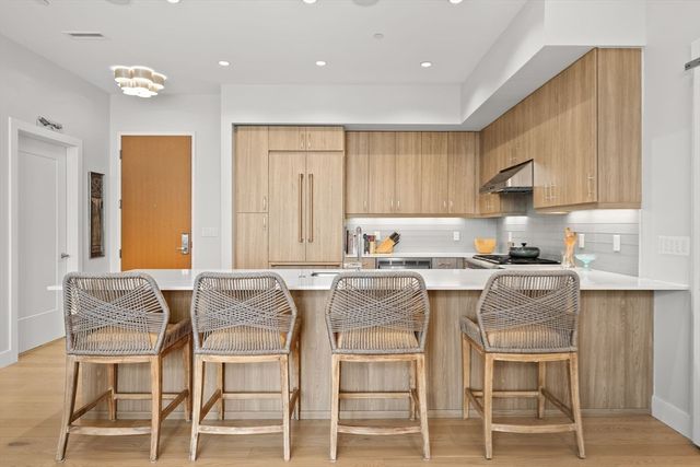 10 Shipyard Dr 511, Hingham, MA 02043