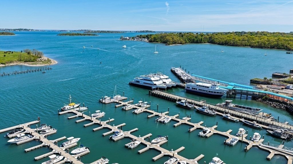 10 Shipyard Dr 511, Hingham, MA 02043