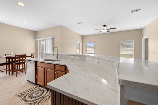 15114 DURANGO CIRCLE, Brooksville, FL 34604
