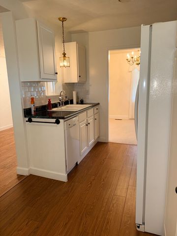 4696 Ohio River Road, Huntington, WV 25702