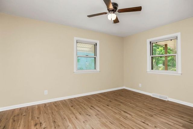 102 S 18th Street, Leavenworth, KS 66048