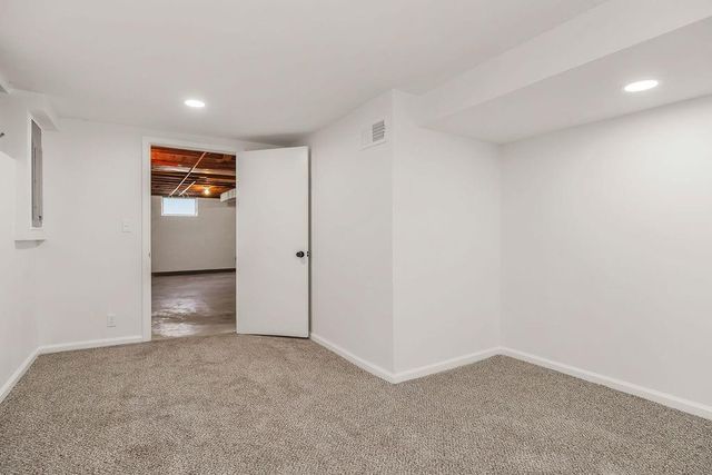 102 S 18th Street, Leavenworth, KS 66048
