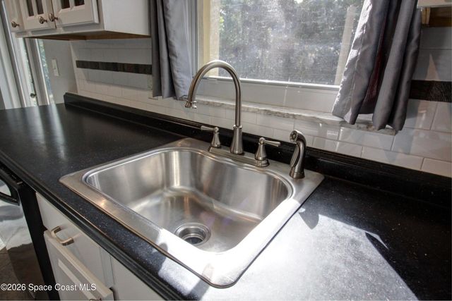 3325 Elizabeth Street, West Melbourne, FL 32904