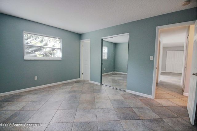 3325 Elizabeth Street, West Melbourne, FL 32904