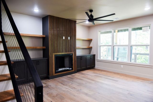 50 Claxton Drive, Bella Vista, AR 72714