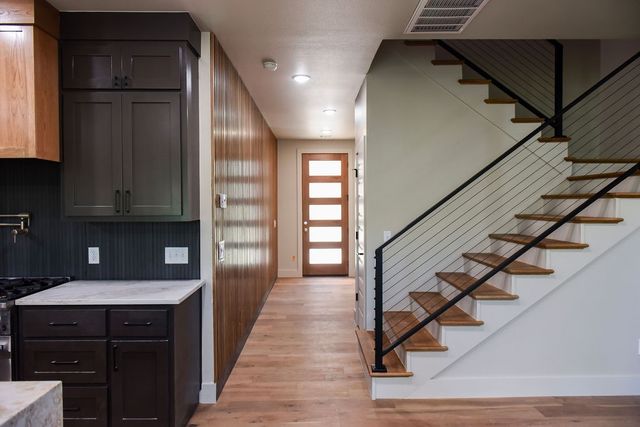 50 Claxton Drive, Bella Vista, AR 72714