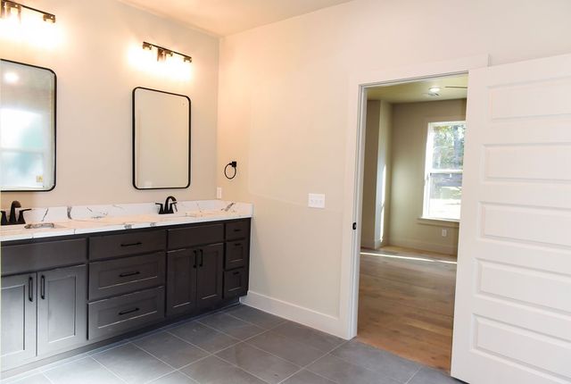 50 Claxton Drive, Bella Vista, AR 72714