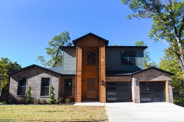 50 Claxton Drive, Bella Vista, AR 72714